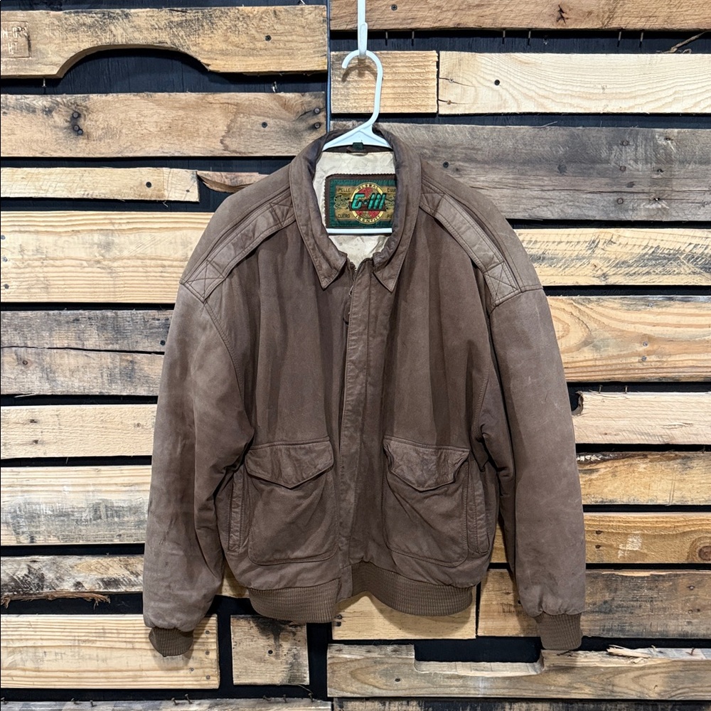 Vintage A2 Bomber Leather Jacket G-III
Global‎ Identity Tan WWII Large